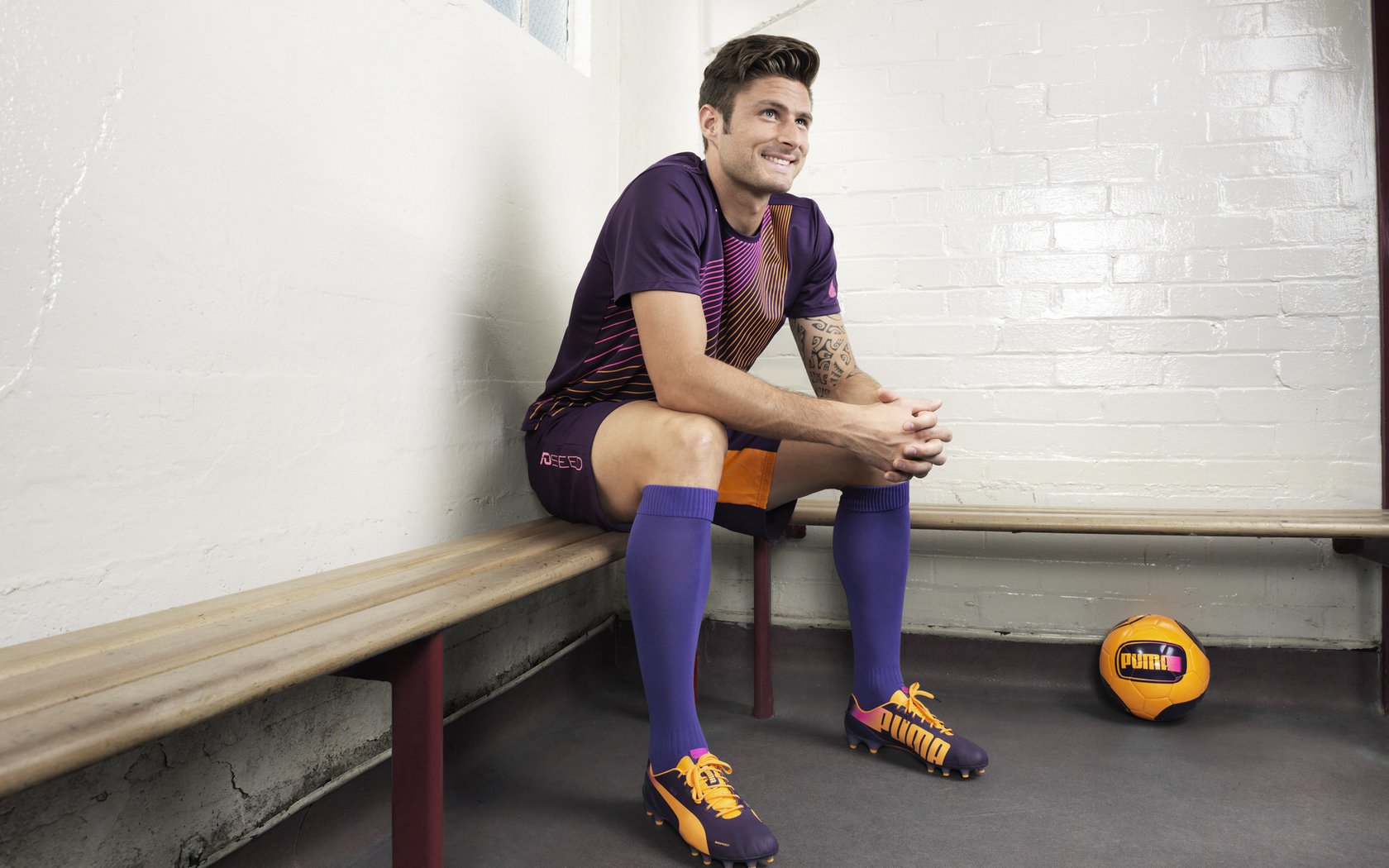 英超逆境反攻：最后时刻的神奇逆转，英超22秒反绝杀